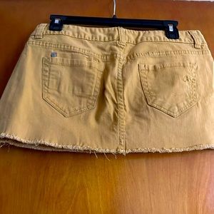American Rag mustard yellow size 7 junior jean skirt